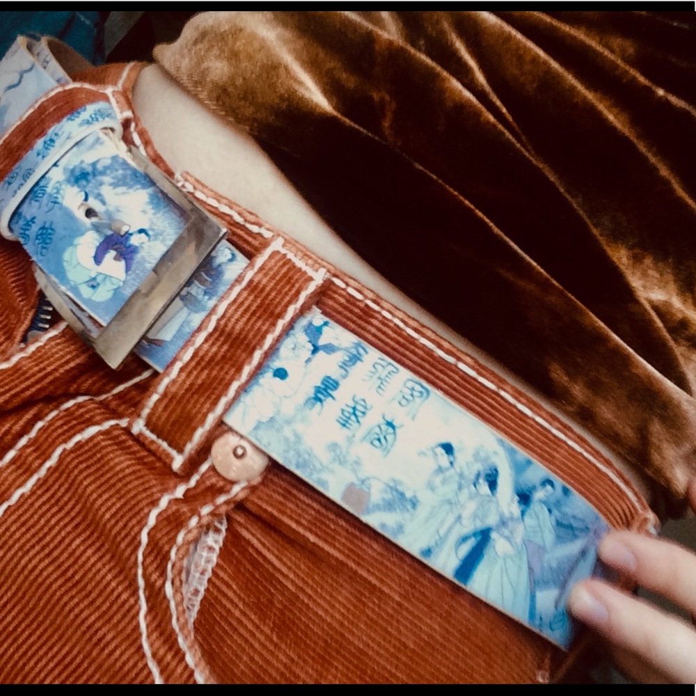 Vintage 2000s Unique Artistic Asian Character Belt